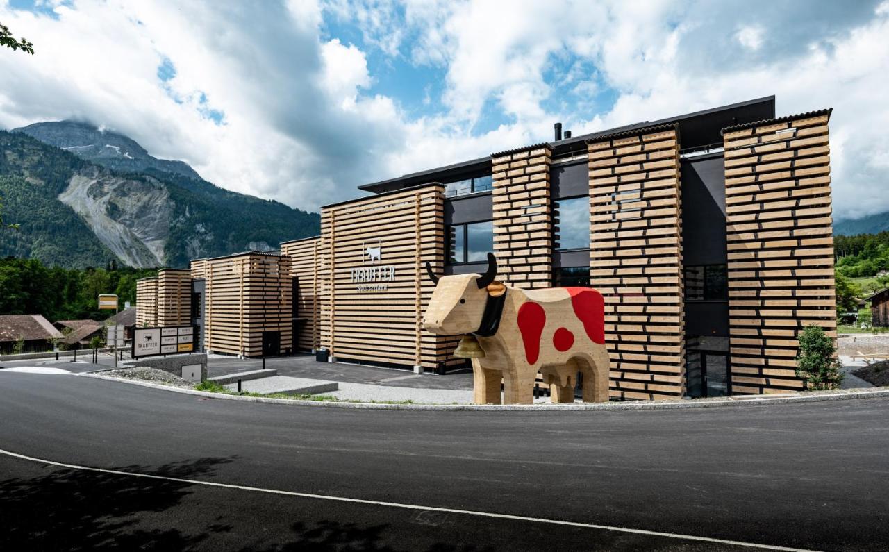 Bretterhotel Hofstetten bei Brienz Buitenkant foto