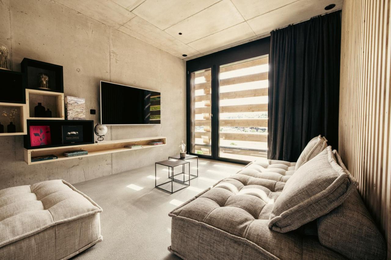 Bretterhotel Hofstetten bei Brienz Buitenkant foto
